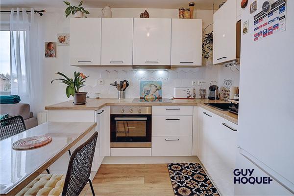 Appartement 2 pièce(s) de 42 m² avec garage et cave