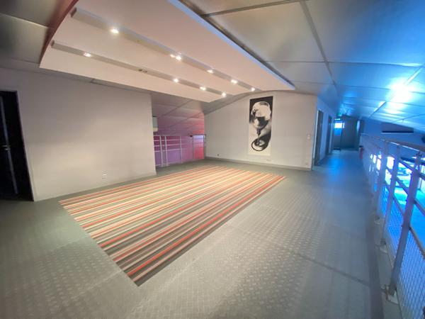 Local commercial Saint Quentin 420 m2