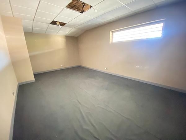 Local commercial Saint Quentin 420 m2