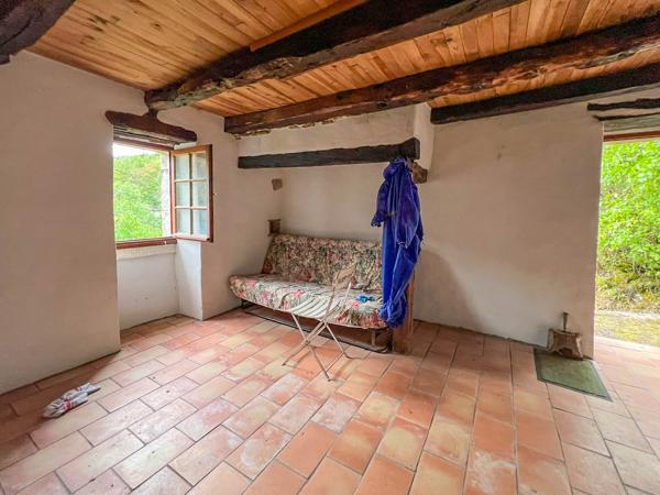 Grange à vendre à Saint-Vincent-Rive-d'Olt (46140) - Lot