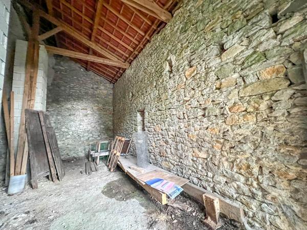 Grange à vendre à Saint-Vincent-Rive-d'Olt (46140) - Lot