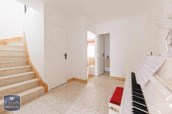 Maison à vendre 5 pièces 106m² Riom (63200)