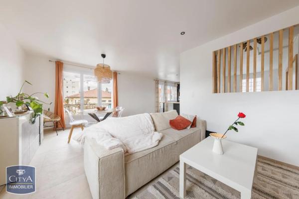 Maison à vendre 5 pièces 106m² Riom (63200)