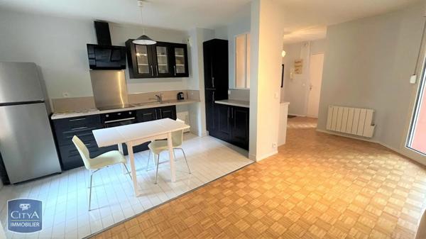 Appartement à louer 1 pièce 36m²