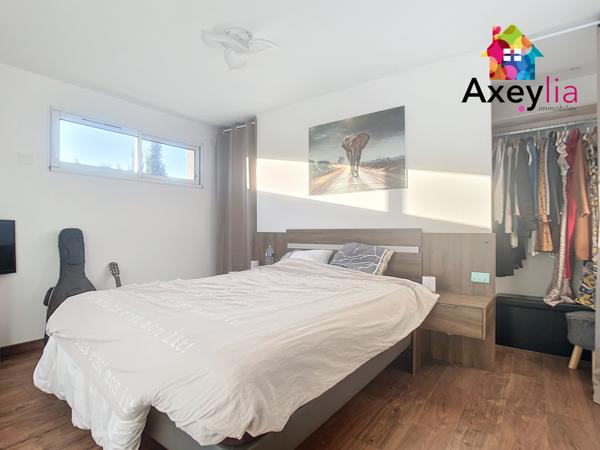 Vougy (42720) A VENDRE - A 10MIN DE ROANNE - MAISON DE 2022 DE PLAIN-PIED AVEC PISCINE