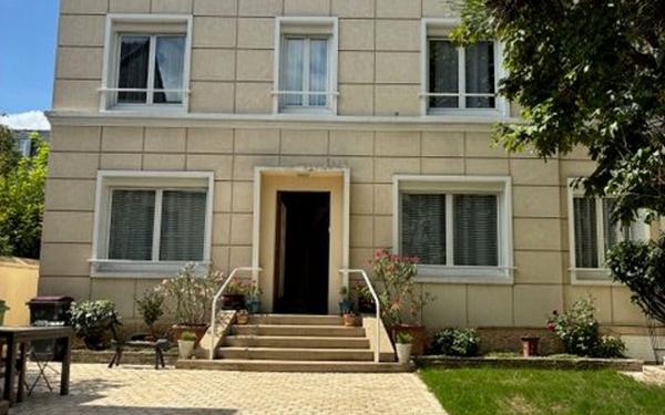 Maison à vendre    5 pièces • 170 m2 Asnières-sur-Seine