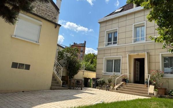 Maison à vendre    5 pièces • 170 m2 Asnières-sur-Seine