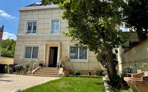 Maison à vendre    5 pièces • 170 m2 Asnières-sur-Seine