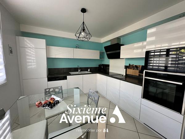 Maison 6 pièces 104 m2