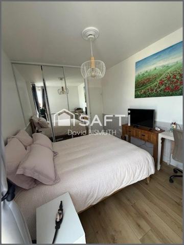 A VENDRE – Superbe Duplex 5 pièces 4 chambres de 108 m2  avec terrasse de 24 m2 – Dernier étage avec ascenseur