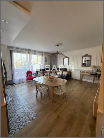 A VENDRE – Superbe Duplex 5 pièces 4 chambres de 108 m2  avec terrasse de 24 m2 – Dernier étage avec ascenseur