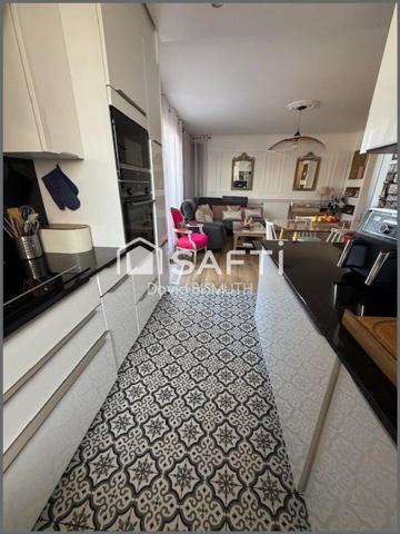 A VENDRE – Superbe Duplex 5 pièces 4 chambres de 108 m2  avec terrasse de 24 m2 – Dernier étage avec ascenseur