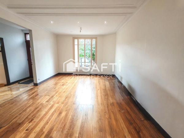 Belle maison en meulière à Bessancourt – 4 chambres – 112 m² – Grand terrain – Proche gare & écoles