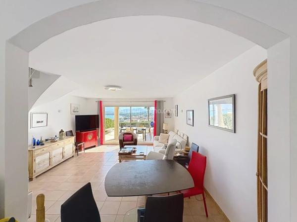 Vente Maison 3 pièces 74 m2 à Calvi