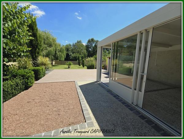 Maison à vendre 6 pièces SAINT JEAN D'ANGELY (17) avec GRAND jardin et SUITE PARENTALE AU RDC