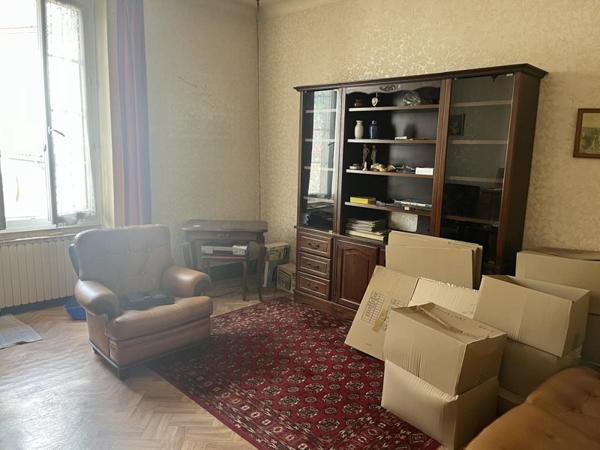 Immeuble à vendre |                                       Decazeville |                                            352 m²