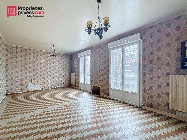 Ensemble immobilier - 2 maisons de 141m²  à Juvigny Les Vallées