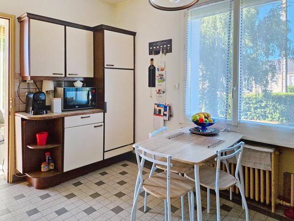 Maison au calme de 98 m² sur un terrain de 2 300 m² !