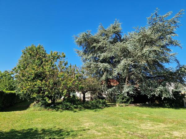 Maison au calme de 98 m² sur un terrain de 2 300 m² !