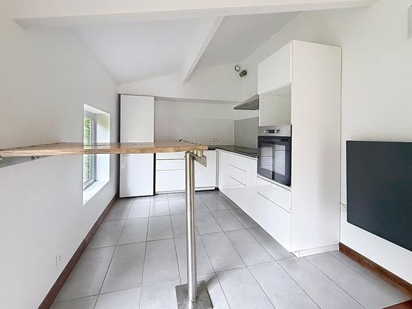 RARE Vieux Lormont Maison de 85m2 habitable sur parcelle d'environ 500m2 , Lormont