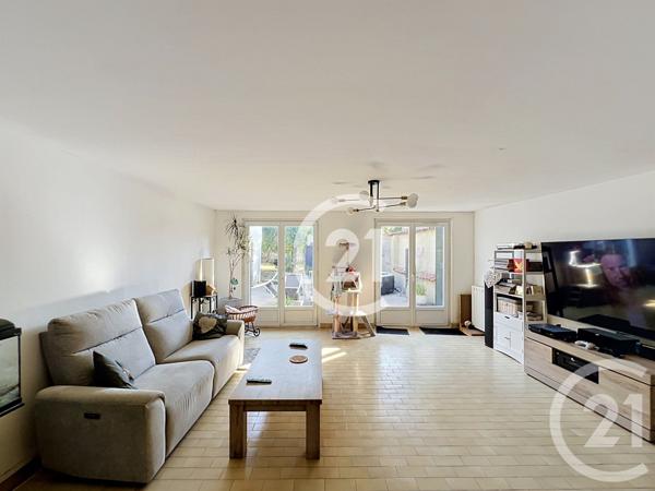 Maison à vendre  5 pièces - 115 m 2   COGNAC  - 16