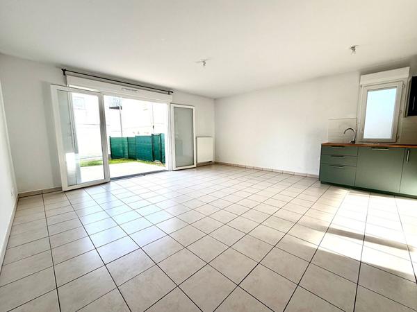 RARE SUR HAUT BOULIAC-Maison récente de 70m2 avec jardin et garage , Bouliac RARE SUR HAUT BOULIAC-Maison récente de 70m2 avec jardin et garage , Bouliac