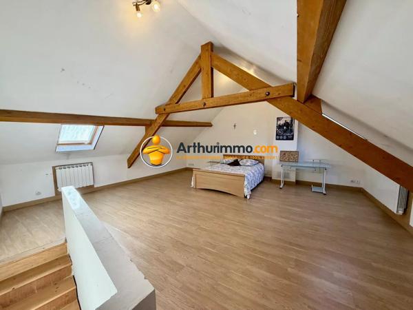 Vente                                                      Maison
                        
                     5 pièces                      110 m2                     à La Ferté-sous-Jouarre