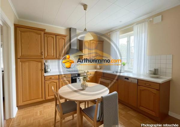 Vente                                                      Maison
                        
                     5 pièces                      110 m2                     à La Ferté-sous-Jouarre