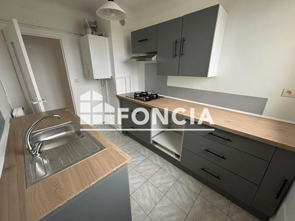 Location Appartement 3 pièces 55.47 m² - 1 RUE SAMBRE ET MEUSE Pau 64000