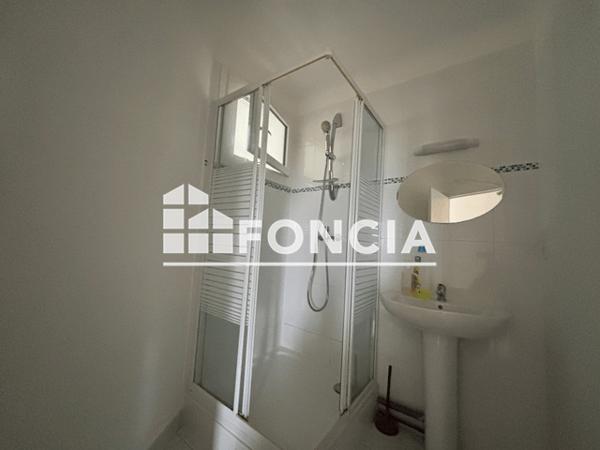 Location Appartement 3 pièces 55.47 m² - 1 RUE SAMBRE ET MEUSE Pau 64000