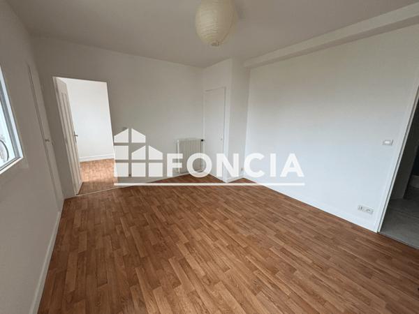 Location Appartement 3 pièces 55.47 m² - 1 RUE SAMBRE ET MEUSE Pau 64000