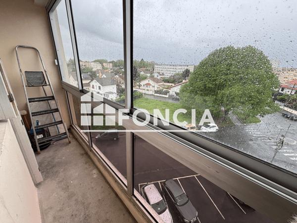 Location Appartement 3 pièces 55.47 m² - 1 RUE SAMBRE ET MEUSE Pau 64000