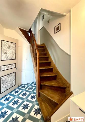 Au cœur du village, 189 m2 hab, 4 chambres, 3 SdB