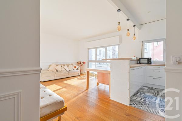 Appartement F3 à vendre  3 pièces - 78,69 m2 PARIS - 75016