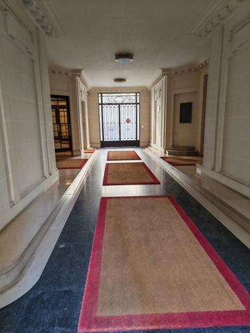 Chambre de service avec point d'eau