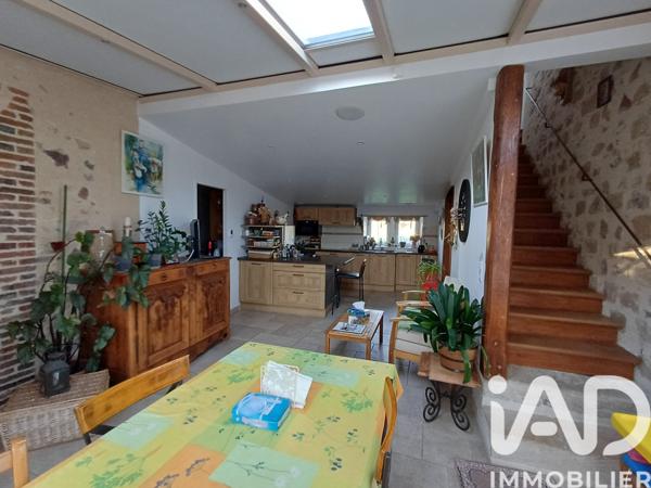 Maison à vendre 5 pièces 134 m² Villeneuve-la-Guyard
