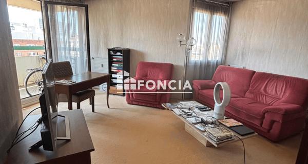 À vendre Appartement 2 pièces 49 m² - Evry 91000