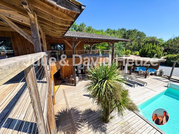Maison
         12 pièces
        - 325 m² Bien prestige