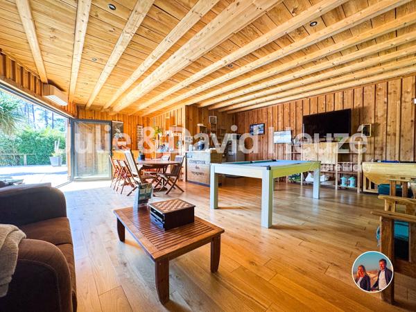 Maison
         12 pièces
        - 325 m² Bien prestige