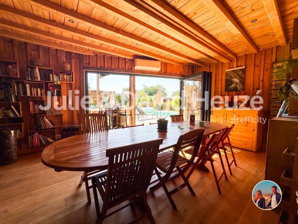 Maison
         12 pièces
        - 325 m² Bien prestige