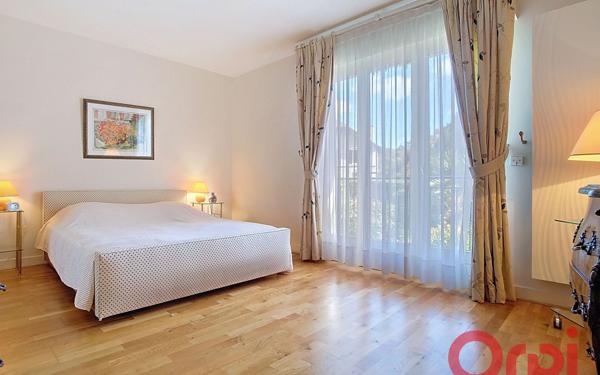 Maison à vendre    4 pièces • 140 m2 Bièvres