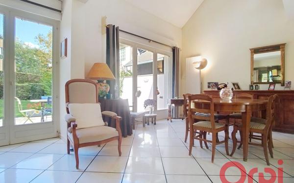 Maison à vendre    4 pièces • 140 m2 Bièvres