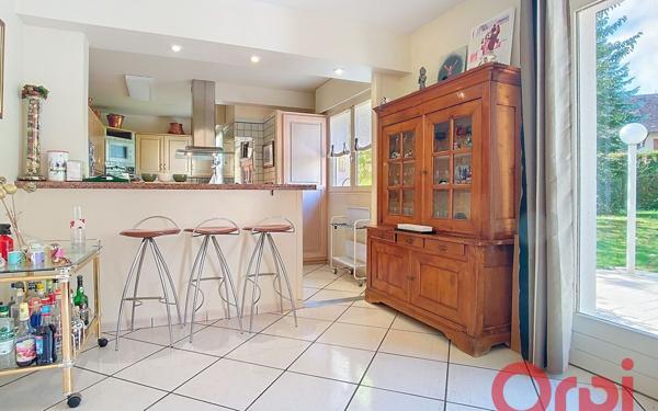 Maison à vendre    4 pièces • 140 m2 Bièvres