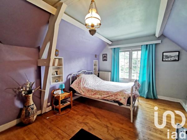 Demeure 9 pièces de 239 m² à Montgivray (36400)