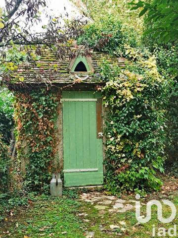 Demeure 9 pièces de 239 m² à Montgivray (36400)