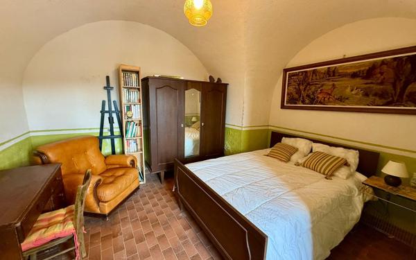 Maison à vendre    3 pièces •  Payzac