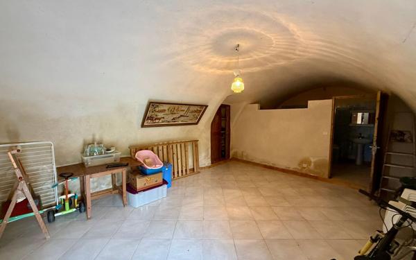 Maison à vendre    3 pièces •  Payzac