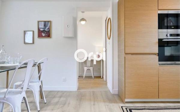 Immeuble à vendre    6 pièces • 220 m2 Tourcoing