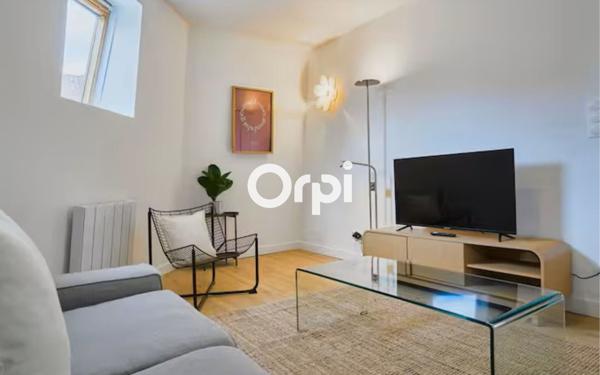 Immeuble à vendre    6 pièces • 220 m2 Tourcoing