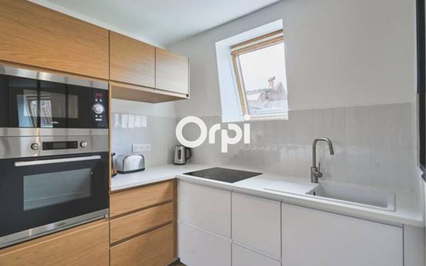 Immeuble à vendre    6 pièces • 220 m2 Tourcoing